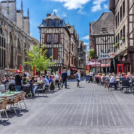 La Ferme De Mon Enfance * Villechétif